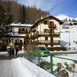 Casa Della Scultrice *
