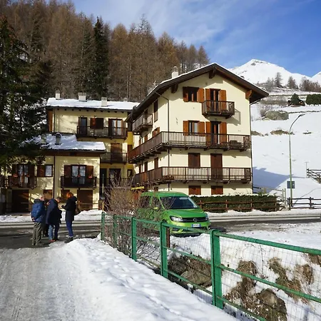 Casa Della Scultrice *