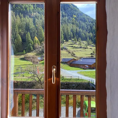 Casa Della Scultrice Champoluc